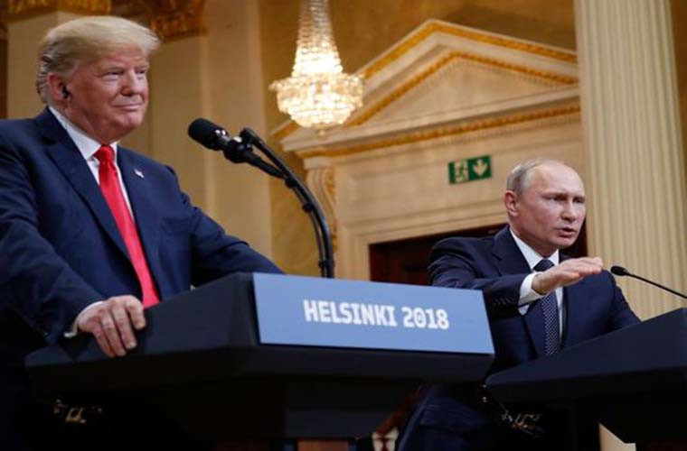 “Những lời cáo buộc vô căn cứ của chính quyền Mỹ nhằm vào 12 công dân Nga là nỗ lực hướng Nhà Trắng tới định kiến để làm thất bại các thỏa thuận có thể có với Tổng thống Putin tại hội đàm thượng đỉnh”, nghị sĩ Sergey Zheleznyak phát biểu. Ảnh: USA Today.