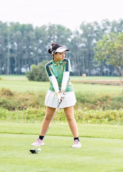 Sao nhí của "Bố ơi, mình đi đâu thế" năm nay 15 tuổi, cao 1m63. Ảnh: FBNV