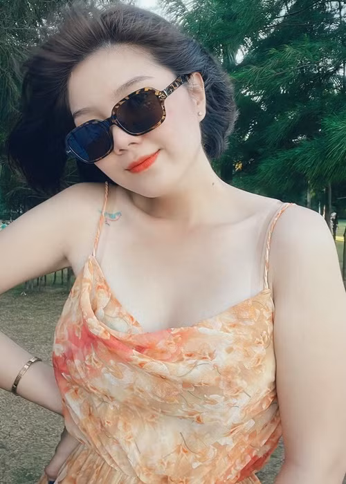 Thiên Hương không hoạt động nghệ thuật giống Lê Phương.