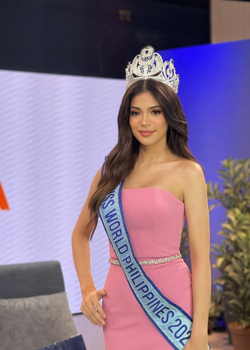 Gwendolyne Fourniol - Hoa hậu Thế giới Philippines 2022 mang vẻ đẹp lai Pháp. Đối thủ của Mai Phương cao 1m73. Ảnh: FBNV