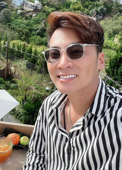 Khoảng vài tháng trở lại đây, Phi Hùng im hơi lặng tiếng.