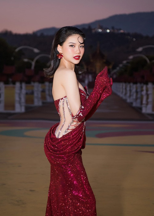 Cô còn trở thành huấn luyện viên cuộc thi Hoa hậu Chuyển giới Việt Nam 2023.