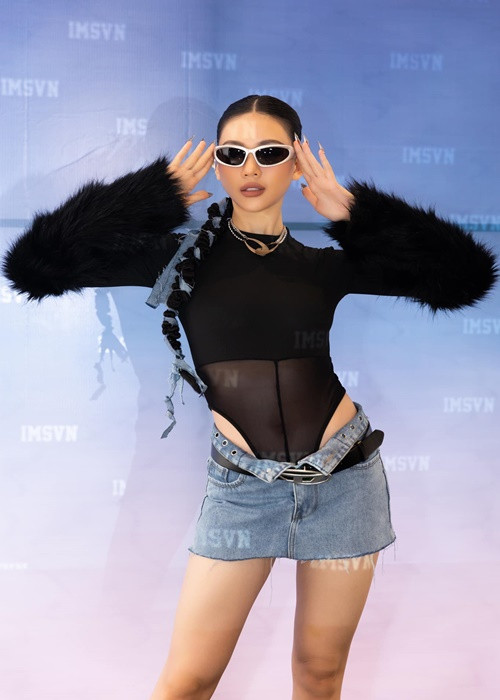 Sau Siêu mẫu Quốc tế 2022, Quỳnh Hoa không còn muốn tiếp tục chinh chiến tại các cuộc thi nhan sắc mà tập trung cho công việc người mẫu.