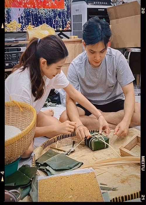 Quỳnh Châu từng chia sẻ, bạn trai rất thương ba mẹ của cô. Ảnh: Instagram