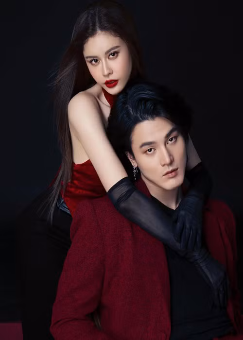 Trương Quỳnh Anh và Khương Lê từng hợp tác chung dự án web-drama “Siêu trợ lý”. Ảnh: FBNV