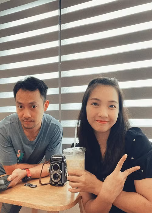 Trong việc dạy con, vợ chồng Tiến Đạt cũng có mâu thuẫn như nhiều cặp vợ chồng khác. Ảnh: FBNV