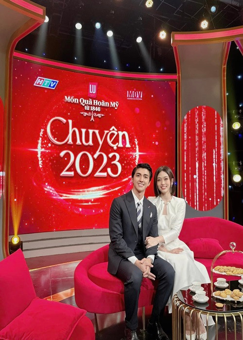 Trong cuộc phỏng vấn với Người đưa tin trước khi cưới, Phương Nga cho hay, biết tính cô hay ghen, nên Bình An luôn giữ chừng mực trong các mối quan hệ.