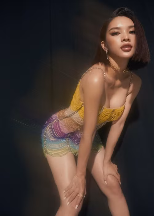 Nhan sắc của Quỳnh Lương khiến nhiều người mê mệt.