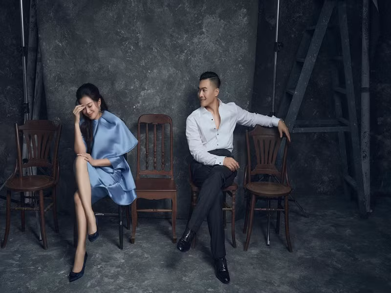 Quốc Cơ dành nhiều lời có cánh cho Hồng Phượng. “Em luôn là người để anh được tự hào khi đứng trước bạn bè, là hậu phương vững chắc để anh yên tâm theo đuổi đam mê và là người anh trao hết niềm tin khi gia đình có em”, Quốc Cơ từng viết trên trang cá nhân. Ảnh: FBNV