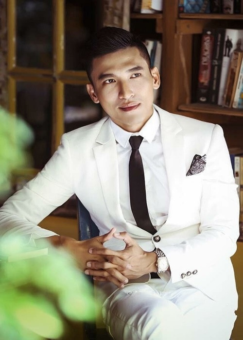 Chân dung Phạm Hồng Hải Quân “Vì yêu mà đến” vừa qua đời Chan dung Pham Hong Hai Quan “Vi yeu ma den” vua qua doi