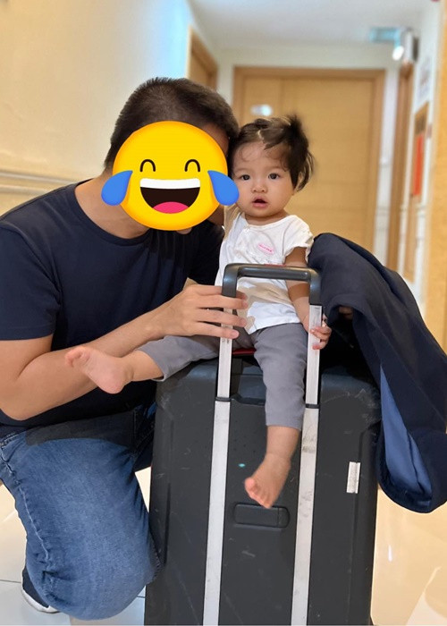 Ông xã giấu mặt của Lê Bê La yêu thương, chiều chuộng các con.