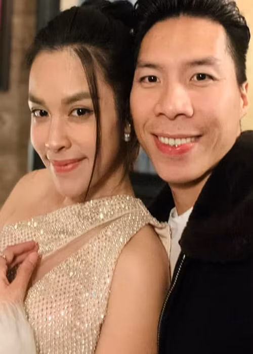 O Sen Ngoc Mai - Quoc Nghiep man nong sau song gio doi tu