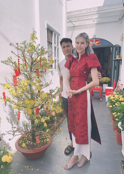 Mạc Hồng Quân - Kỳ Hân chính thức về chung một nhà vào tháng 6/2016.