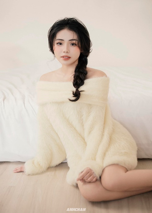 Bà mẹ hai con cân mọi phong cách sau khi dao kéo.