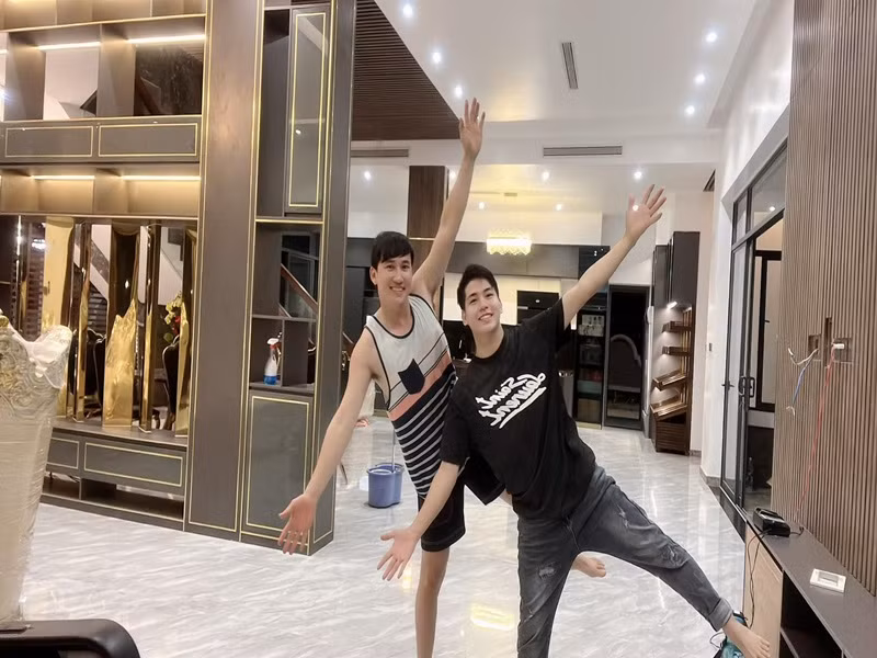 Hà Trí Quang - Thanh Đoàn chăm chỉ kinh doanh, tích lũy cho mình khối tài sản khủng.