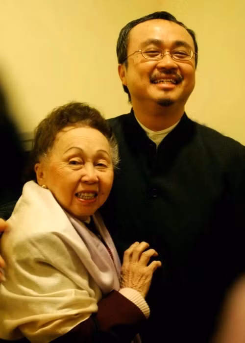 Nghệ sĩ Thái Thị Liên cũng giảng dạy cho hai con là NGND Trần Thu Hà và NSND Đặng Thái Sơn thành tài. NGND Trần Thu Hà là nguyên Giám đốc Học viện Âm nhạc quốc gia Việt Nam còn NSND Đặng Thái Sơn là người đoạt Giải nhất Cuộc thi piano quốc tế Frédéric Chopin lần thứ X (tháng 10/1980) ở Warszawa (Ba Lan). Ảnh: Dân Việt