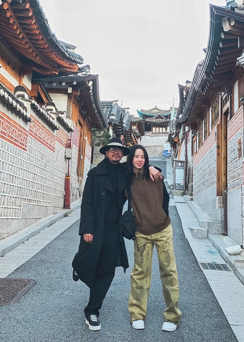 Theo VTV, Hà Linh và Gia Linh về sống chung hơn một năm. Ảnh: FBNV