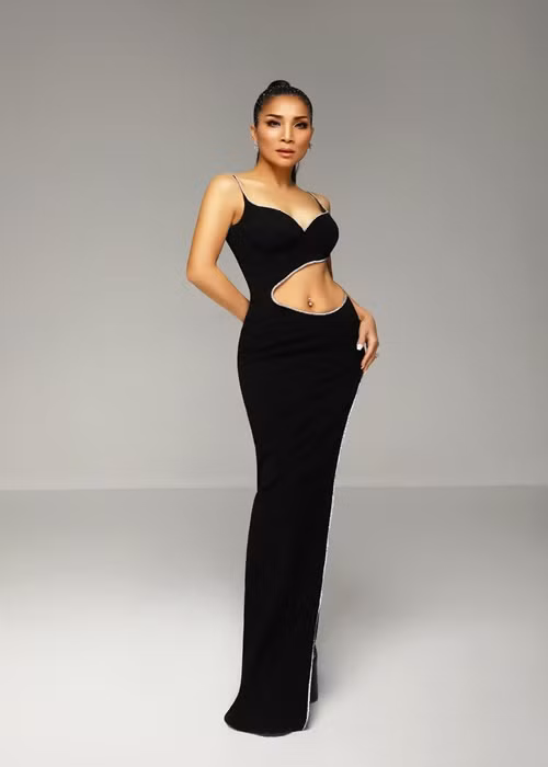 Ngày chưa lấy chồng, Hồng Ngọc ăn mặc cá tính, bụi bặm. Phong cách của cô thay đổi kể từ khi có con.