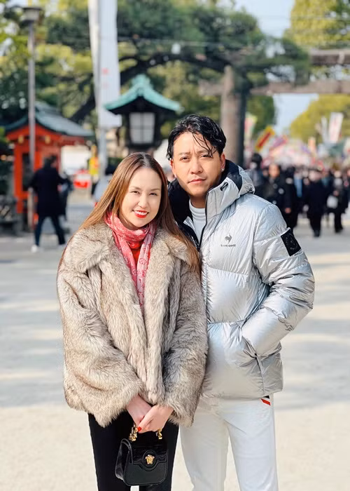 “Boc” qua Valentine khung cua loat sao Viet