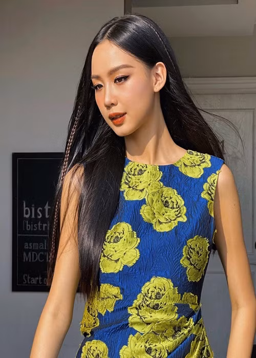 Mới đây, nàng hậu gốc Cần Thơ khiến nhiều người trầm trồ khi nhận được học bổng trị giá 10.000 USD của Đại học University of New South Wales. Tuy nhiên, Bảo Ngọc chưa theo học bổng này ngay bởi hiện tại, cô chỉ muốn tập trung cho nhiệm kỳ.