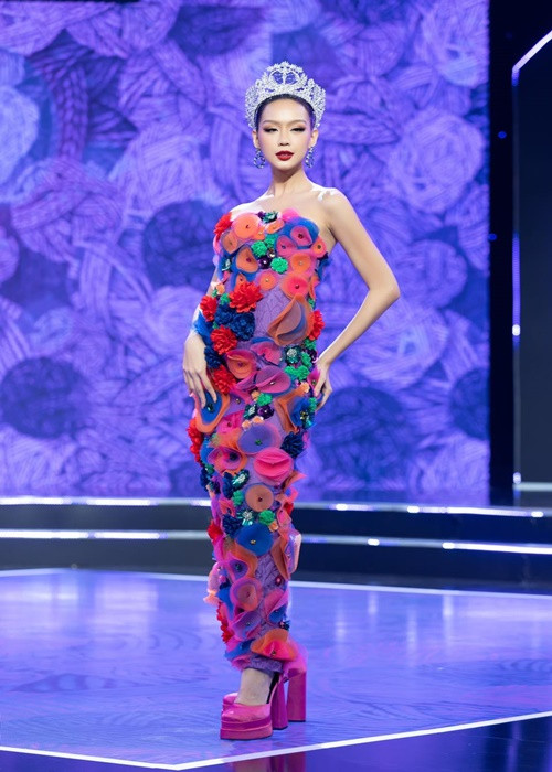 Bảo Ngọc đắt show trong nước kể từ khi đăng quang Hoa hậu Liên lục địa 2022.