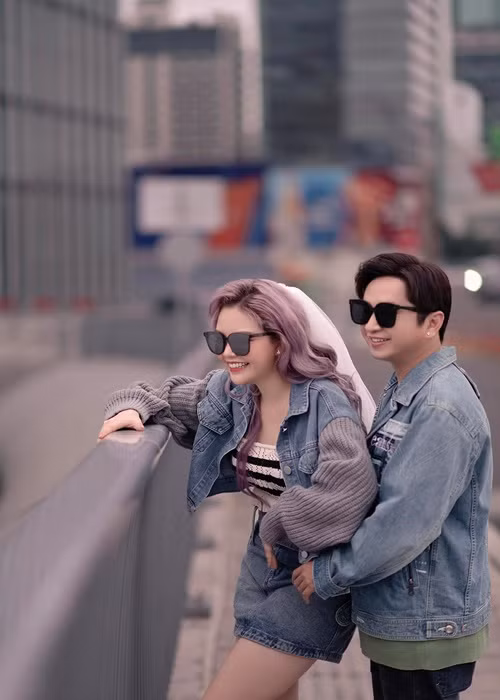 Nam ca sĩ và bạn gái đã cùng chung tay mua một căn hộ, chuẩn bị mọi thứ cho cuộc sống hôn nhân.