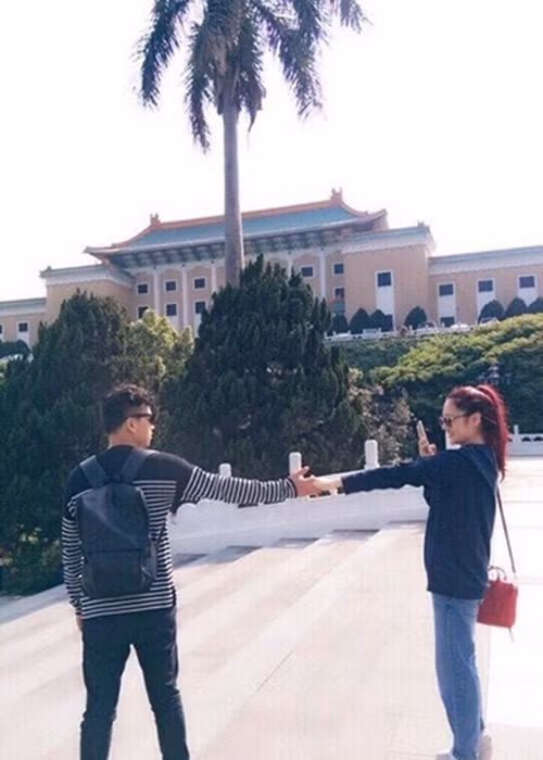 Bảo Anh và Hồ Quang Hiếu công khai hẹn hò vào năm 2016. Đến năm 2017, cả hai chia tay vì không còn có sự đồng điệu về tính cách cũng như tâm hồn. Ảnh: FBNV