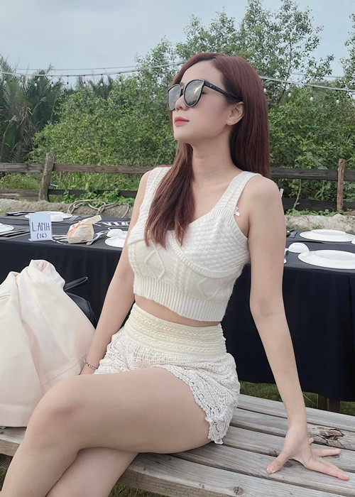 Nuôi hai con gái sau khi ly hôn, Bảo Ngọc tích cực kinh doanh.