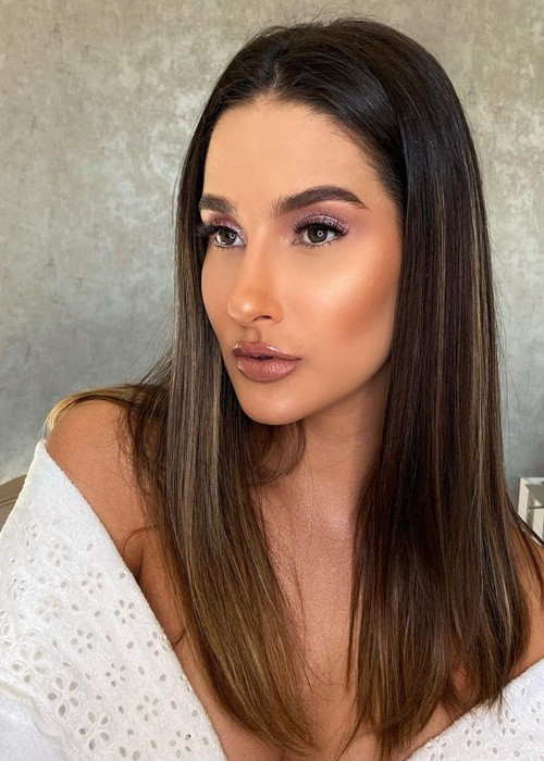 Chân dài Brazil được đánh giá cao ở cuộc thi Miss Charm 2023. Ảnh: Instagram