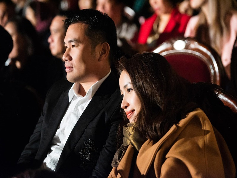 Tình cảm của vợ chồng Vân Hugo ngày càng bền chặt.