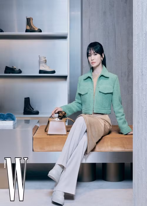 Ngọc nữ màn ảnh Hàn lần đầu tham gia sự kiện sau tin chồng cũ tái hôn và sắp có con. Ảnh: Fanpage