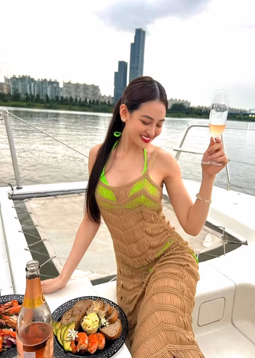 Trong cuộc phỏng vấn với Zing năm 2021, nữ diễn viên cho biết, cô độc thân. Ảnh: FBNV