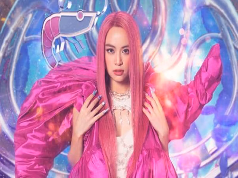 “See tinh” cua Hoang Thuy Linh dac biet gi... gay sot quoc te?