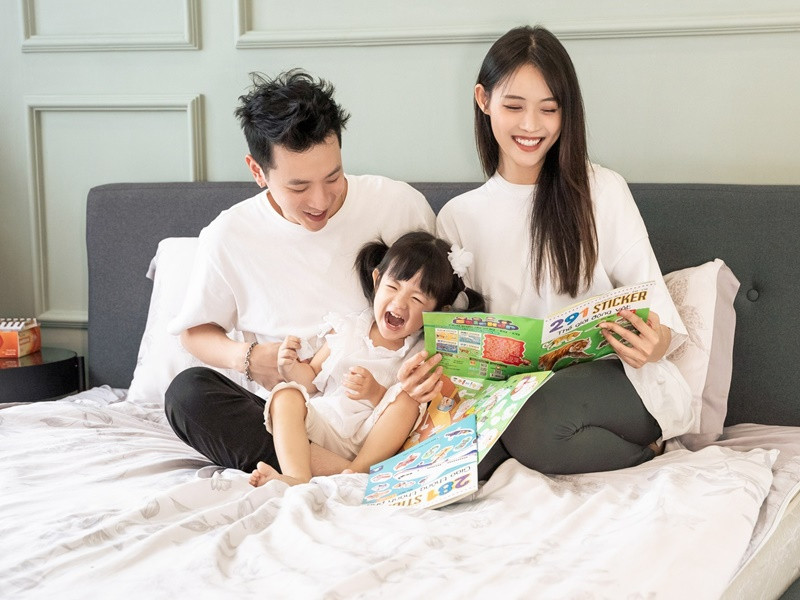 Bé Bona được nhiều cư dân mạng yêu mến bởi vẻ ngoài đáng yêu.