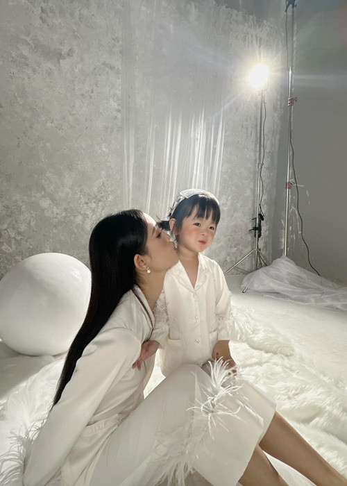 Trương Mỹ Nhân vốn khó có con bởi cô mắc hội chứng đa nang buồng trứng.