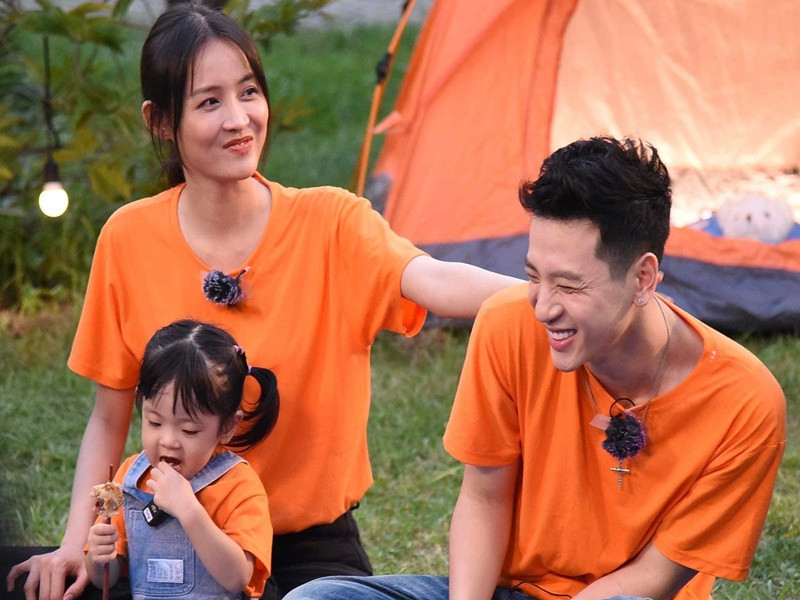 Phí Ngọc Hưng hứa thời điểm hiện tại, anh sẽ là bờ vai vững chắc cho Trương Mỹ Nhân và bé Bona.