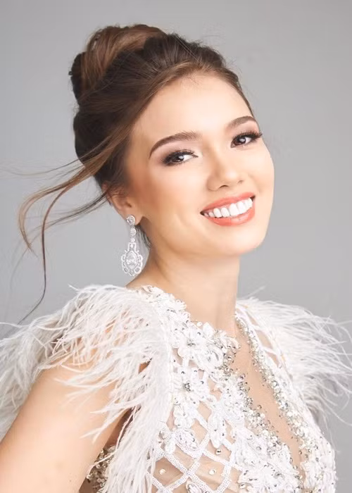 Annabelle Mae McDonnell - đại diện Philippines cũng được đánh giá cao. Thí sinh này có chiều cao 1m75, số đo ba vòng 83 - 66 - 94cm. Ảnh: Miss Charm