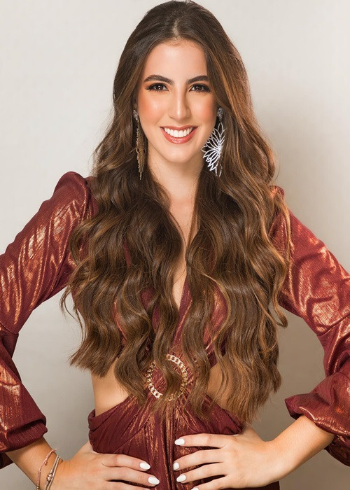 Juliana Habib Lorduy đến từ Colombia, cũng là thí sinh tiềm năng cho ngôi vị cao nhất. Người đẹp 22 tuổi có chiều cao 1m72, số đo ba vòng 89 - 68 - 96cm. Ảnh: Instagram