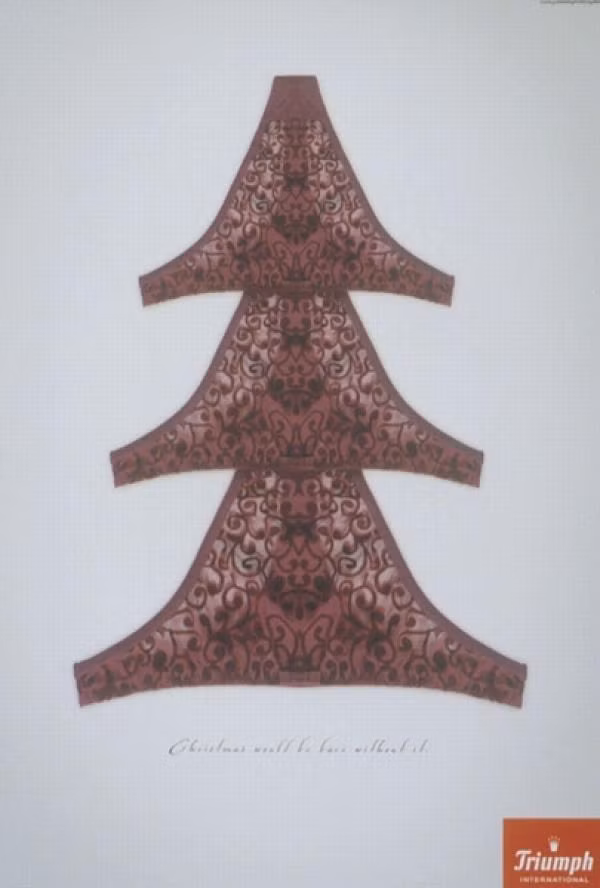 "Cây thông" Noel có 1-0-2, đậm chất Triumph.