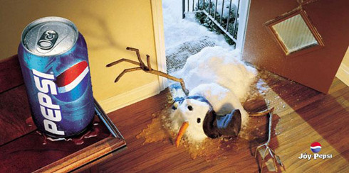 Loạt biển quảng cáo Pepsi luôn gây ấn tượng mạnh vì những ý tưởng quá độc lạ.