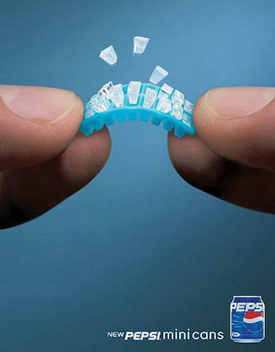 Hình ảnh quảng cáo sản phẩm Pepsi mini đơn giản nhưng hiệu ứng không tồi.