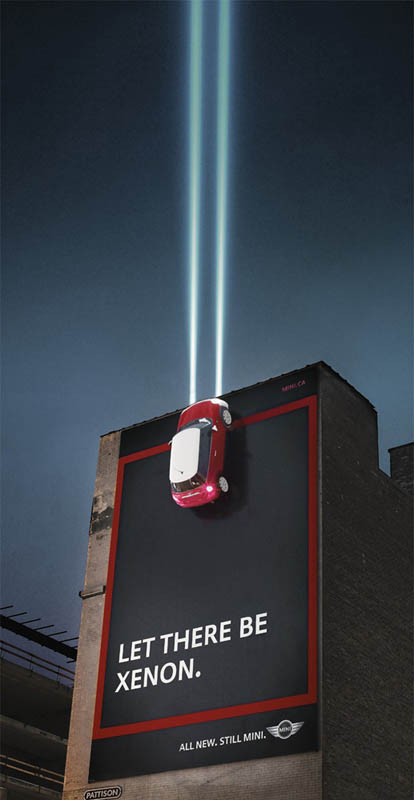 Bất cứ ai cũng phải ngước nhìn khi thấy hiệu ứng mà tấm biển quảng cáo này mang lại.