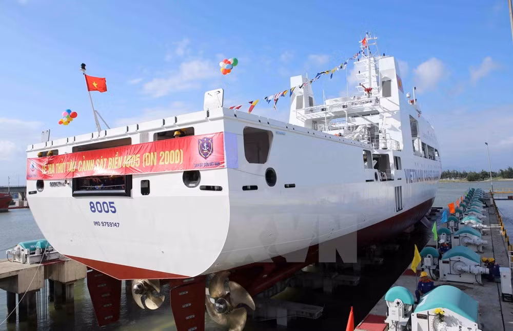 Đây là con tàu thứ 2 trong loạt tàu đa năng DN2000 do Tổng công ty Sông Thu đóng mới. Ảnh: TTXVN.