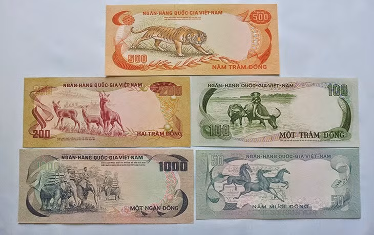 Bộ Tiền Việt Nam Cộng Hòa 1972 (hình các con thú: hổ, voi, trâu...) có giá từ 350.000 - 400.000 đồng/bộ. Giá bán lẻ từng tờ là 70.000 đồng.