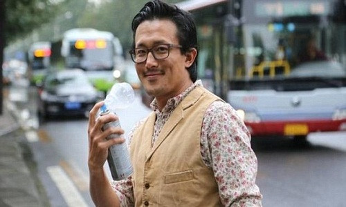 Nha giau Trung Quoc do xo mua khong khi sach dong chai