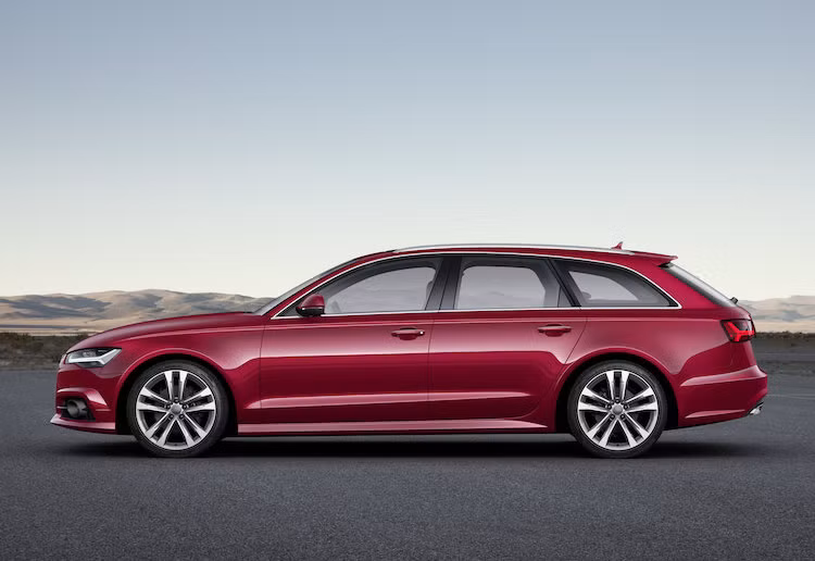 Cả A6 và A7 cũng có thêm những lựa chọn màu sắc mới là Matador Red, Gotland Green và đặc biệt là Java Brown, vốn trước đây chỉ xuất hiện trên phiên bản A6 Allroad.