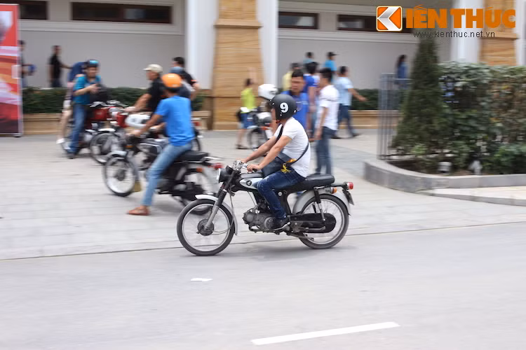 Bên cạnh các CLB ở những tỉnh thành miền Bắc như Lạng Sơn, Thái Nguyên, Hải Phòng... nhiều CLB từ miền Trung và miền Nam đã không quản ngại đường xá xa xôi, đã có kế hoạch đổ về Hà Nội từ trước sự kiện như Bạc Liêu, Sóc Trăng, Quảng Ngãi, TP.HCM...