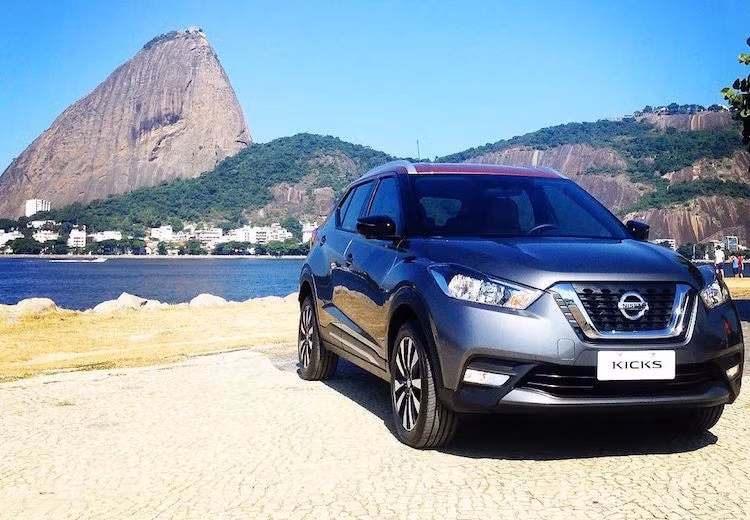 Do có kiểu dáng rất giống bản concept nên crossover Nissan Kicks được dự đoán sẽ có kích thước tương tự, với chiều dài 4,3 m, rộng 1,8 m và cao 1,6 m. Khoảng cách giữa 2 trục bánh xe là 2,62 m.