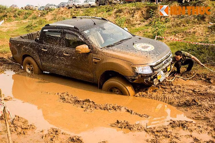 Vị trí số 1 tại hạng mục 4x4 nâng cao thuộc về một VDDV có tên thân mật là Huy Đen. Bên cạnh đó, một số giải thưởng khác mang tính khích lệ cũng đã được trao cho vận động viên nữ xuất sắc nhất -Huyền Ngọc hay anh Tiến Trần với chiếc xe đẹp nhất.