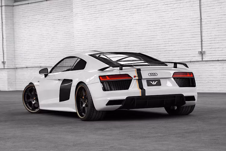 Để có thể sở hữu một chiếc Audi R8 độ "full bài" của Wheelsandmore, khách hàng sẽ phải trả khoảng 30.000 Euro.